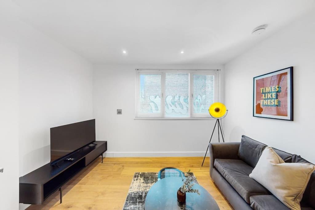 Number 1 Dalston 1 Bed Boutique Apartment Londen Buitenkant foto